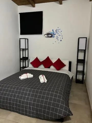 Mambo House Apartment Milan Italy